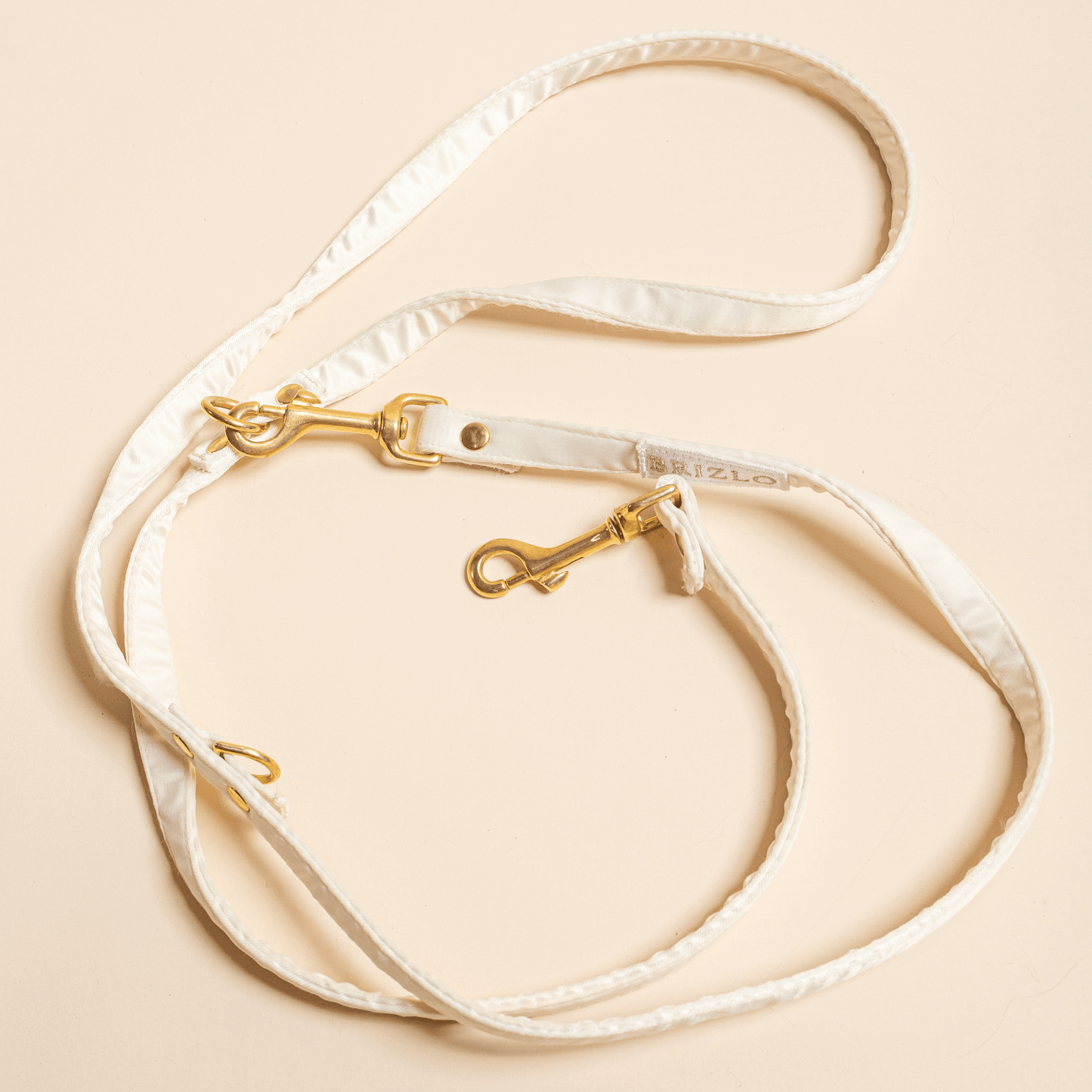 White leash
